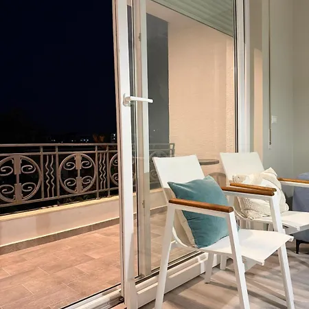 Appartement Modern Scandinavian Kodra E Diellit 2 *