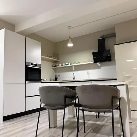 Appartement Modern Scandinavian Kodra E Diellit 2 Tirana