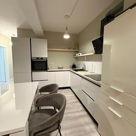Appartement Modern Scandinavian Kodra E Diellit 2 Tirana